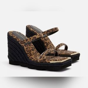 Good American Wedge Sandals